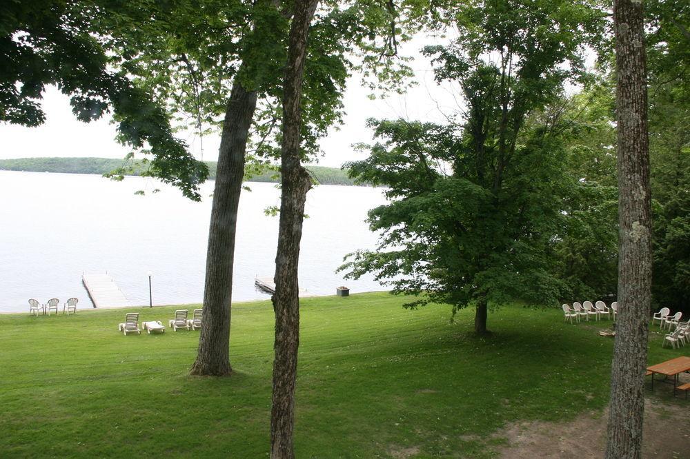 Beachwood Resort Deer Bay Екстер'єр фото
