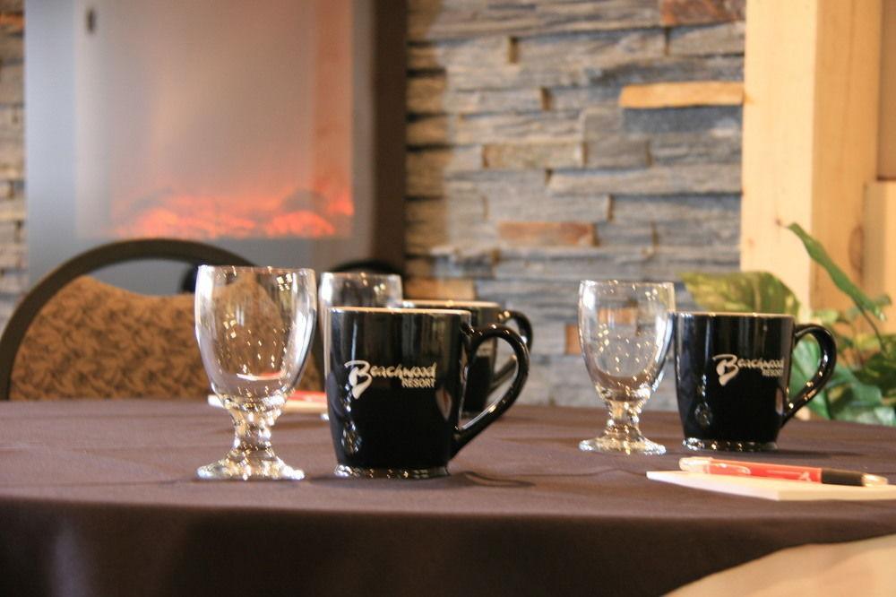 Beachwood Resort Deer Bay Екстер'єр фото