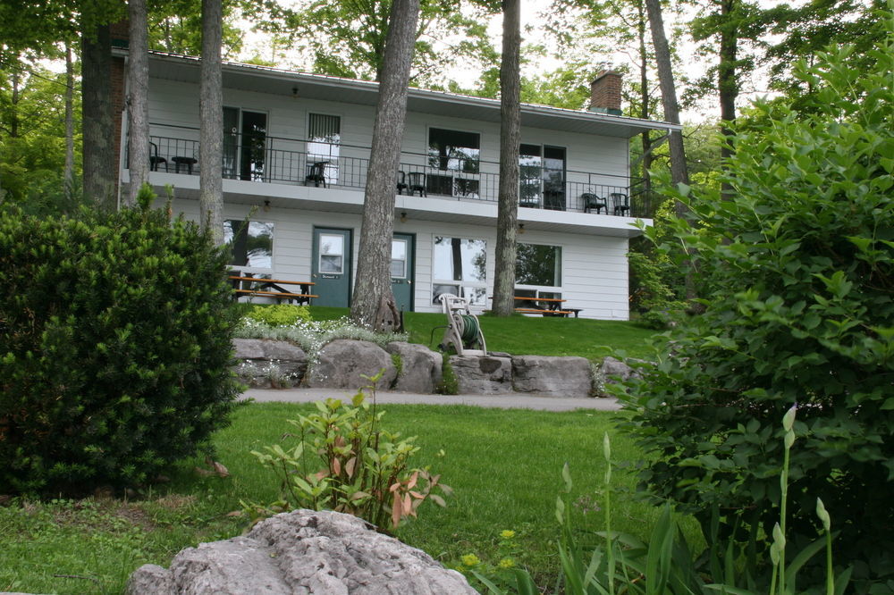 Beachwood Resort Deer Bay Екстер'єр фото