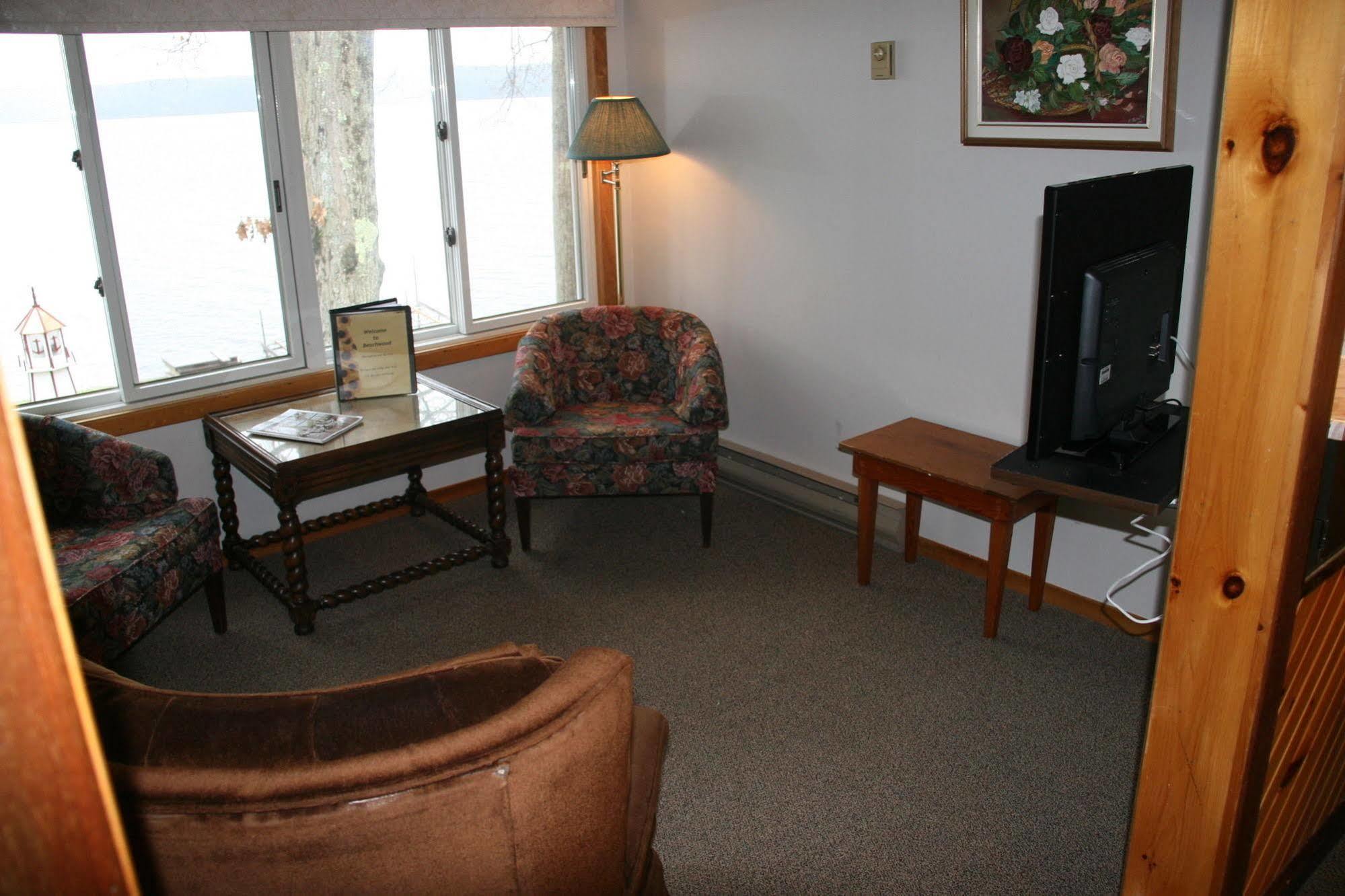 Beachwood Resort Deer Bay Екстер'єр фото