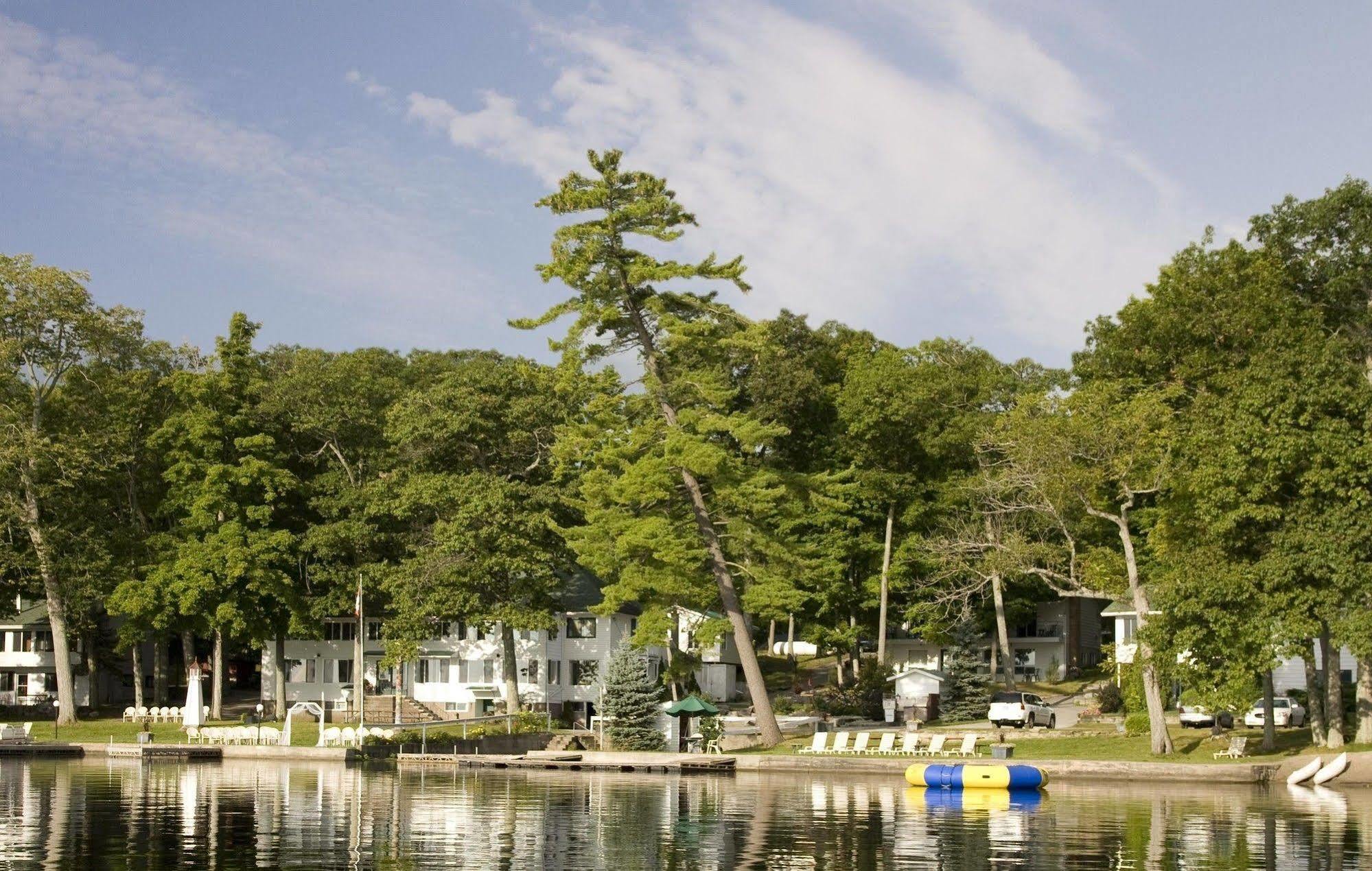 Beachwood Resort Deer Bay Екстер'єр фото